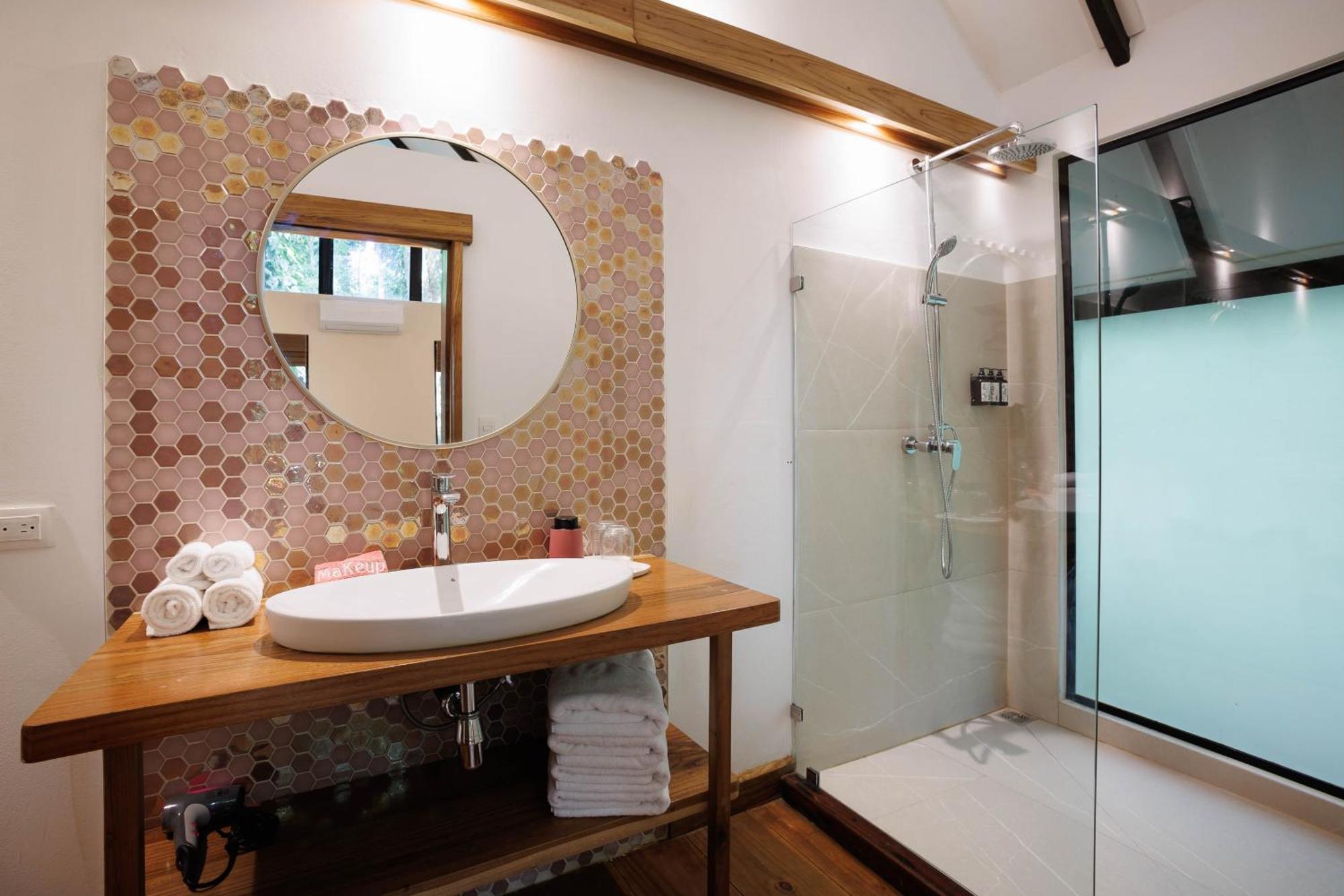 Almonds & Corals Boutique Hotel Puerto Viejo de Talamanca المظهر الخارجي الصورة