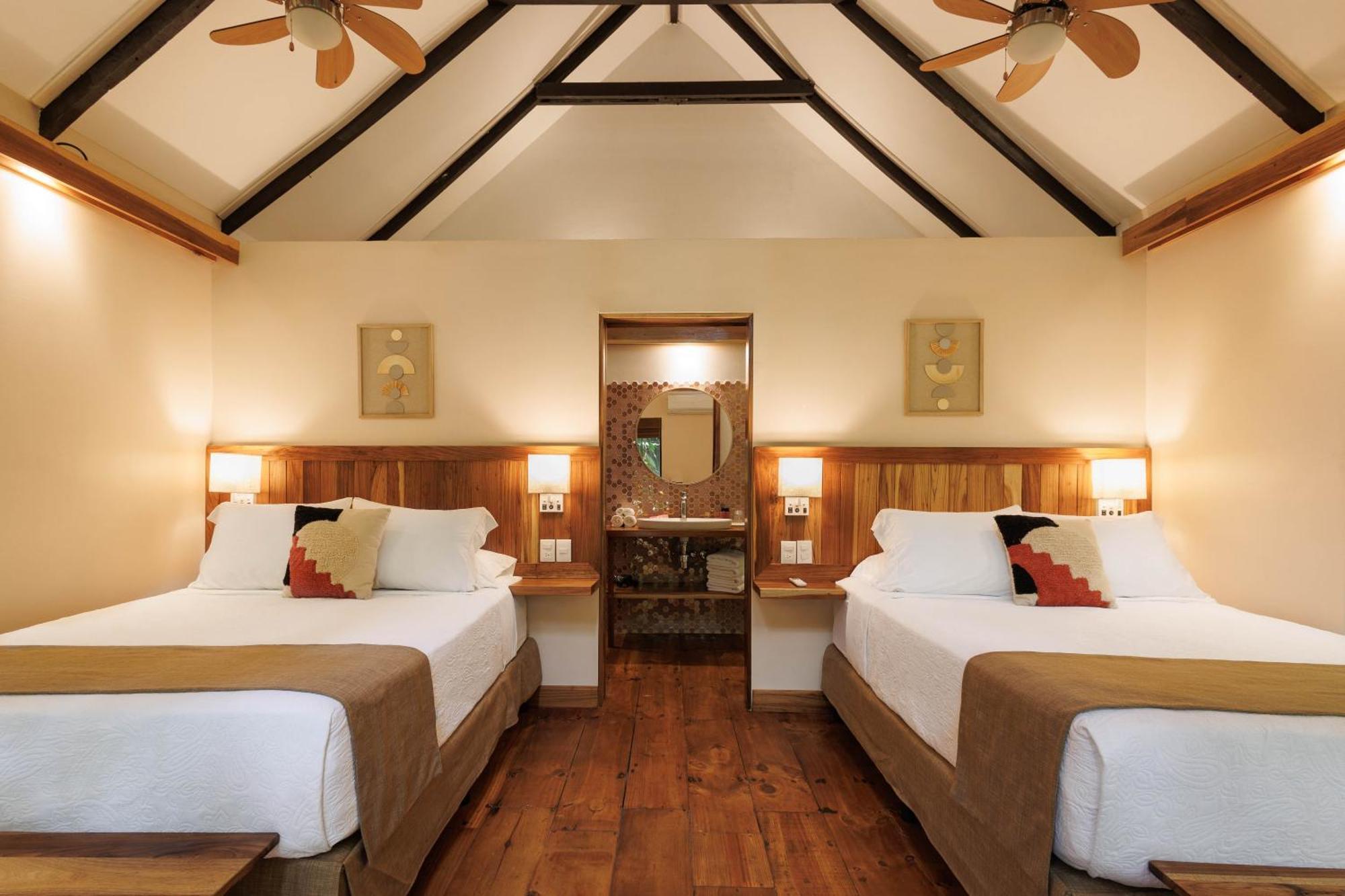 Almonds & Corals Boutique Hotel Puerto Viejo de Talamanca المظهر الخارجي الصورة